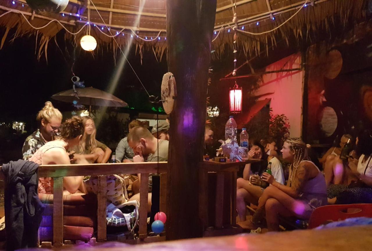 Slacklines Hostel Ko Lanta Екстериор снимка